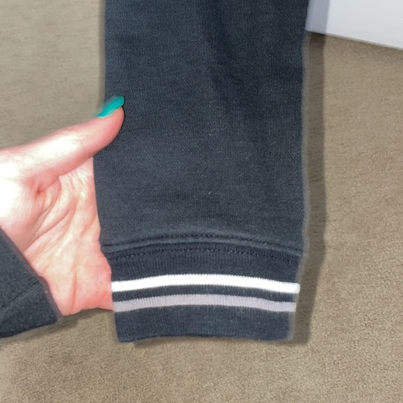 Nike Black Zip Up Jacket - Picture 4 of 4